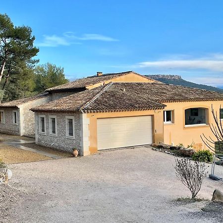 Villa Lumineuse Avec Piscine Clim 1Ere Etage Vue Panoramique Sur Les Montagnes Sur Le Site De La Sainte-Victoire Le Tholonet Exteriér fotografie