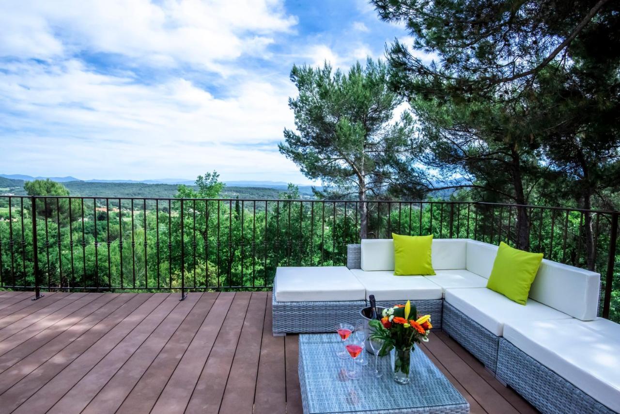 Villa Lumineuse Avec Piscine Clim 1Ere Etage Vue Panoramique Sur Les Montagnes Sur Le Site De La Sainte-Victoire Le Tholonet Exteriér fotografie