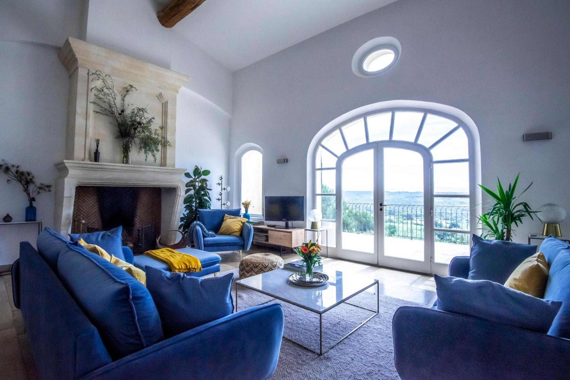 Villa Lumineuse Avec Piscine Clim 1Ere Etage Vue Panoramique Sur Les Montagnes Sur Le Site De La Sainte-Victoire Le Tholonet Exteriér fotografie